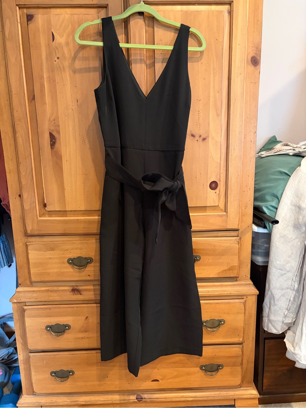 Sam Edelman Black Sleeveless V-Neck Jumpsuit with Waist Tie
